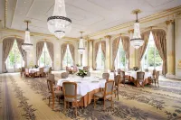 Waldorf Astoria Versailles - Trianon Palace Hotels in Le Chesnay