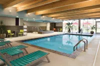 Home2 Suites by Hilton Iowa City-Coralville Các khách sạn ở Coralville