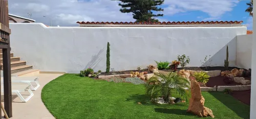 Bungalow Spacieux Jardin Piscine Privée Belle vue mer Calme à 3mn Centre Ville