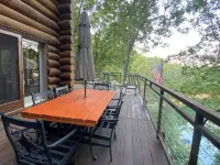 The Cabin on Fontana LakeLake Front Paradise in the Smokies