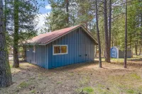 Alpine Nine - Modern, cozy cabin in the woods close to town