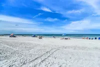 Perfect Beach Condo!  Steps from Beach and Dining - 2-Star