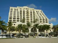 Oceanfront Luxury Condo-Balcony-Kitchenette-5 Stars The Atlantic Resort And Spa