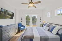 It's Shore To Be A Lake Day - Brand New Beautifully Decorated Lake Home