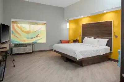 Tru by Hilton Farmville Hotel dekat Longwood University