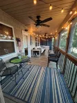 My Happy Place-Smith lake  4bed/ 3 bath, ,entertainment dock, pet friendly