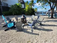 Key Largo hidden gem!! Rare Moon Bay condo with 2.5 baths!! Hotels near John Pennekamp Coral Reef State Park
