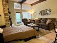 Steps to slopes at Bryce Resort! Family-sized condo with balcony and fireplace