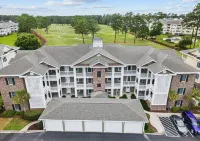 Snow Bird Opening! Nov - Feb in Central Myrtle, 2Br Condo on Golf Course!