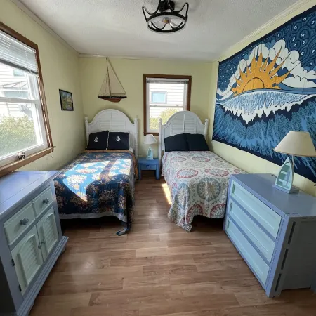 Family and Pet Friendly, steps from the beach
