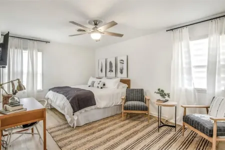 The White Colonial.  Minutes to Downtown Franklin.