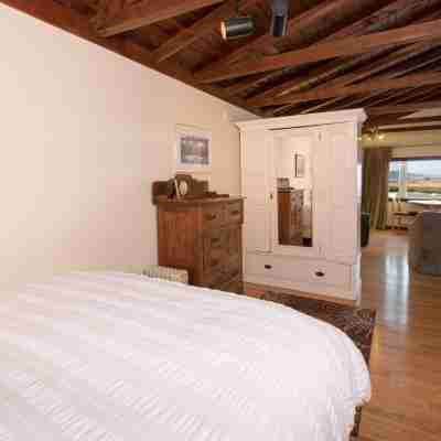 Heart of Mendocino Village, Fabulous Views! Rooms