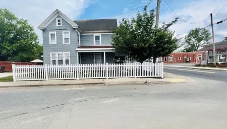 La Casa Azul .  with Wi-Fi, AC