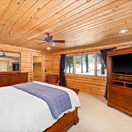 Authentic up North Log Cabin with Modern Comforts