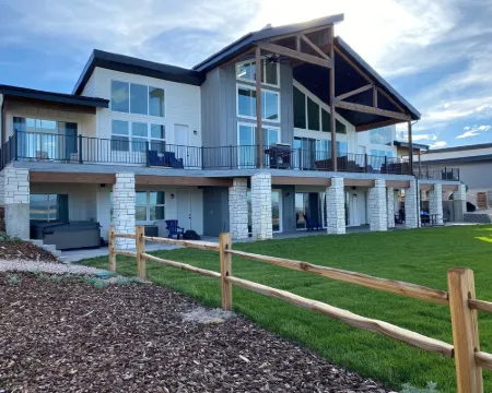 The View at Yuba Shores Hotels in Juab County