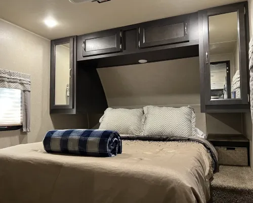 The Little Sweet Home Hotels in Spring Hill