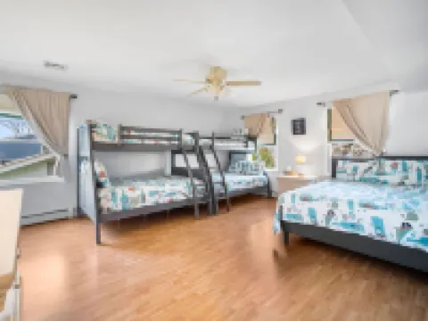 Brigantine Private Oasis w/ 3 Bedroom+Loft & Inground pool w/slide *Pet Friendly Hotels in Brigantine