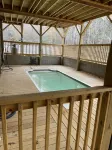Beautiful New Cabin on the Broad River, 3 miles from Lake Lure, NC