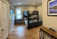 Beautiful mountain cottage - 2br 2ba - close to everything!!