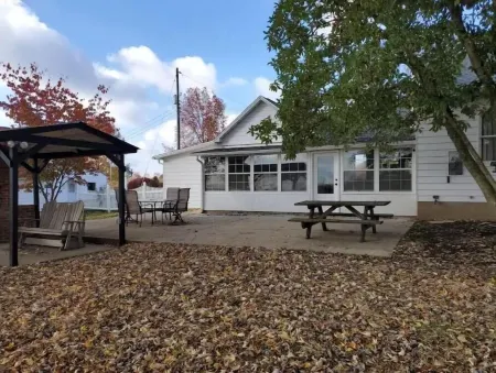 Peaceful Country Farmhouse