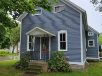 4 BEDROOM HOME IN MANISTEE MI.  Walk to the Lake! Deck! Hotels in Manistee