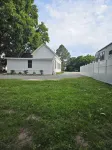 Cozy Southern Home that is close to amenities