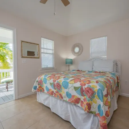 Craig & Cindy Key West Poolside Coral Hammock Royal Palm House 2 bdrm 2.5 bath