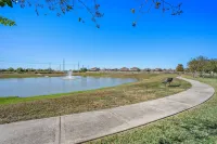 Cozy Retreat 15 mi from Galveston and JSC