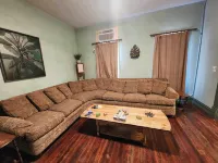 RiverView Lux: 420 Friendly Green Room, with a secret room search