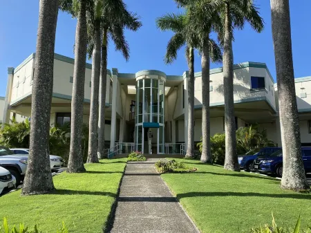 AC Unit 5 Stars Oceanfront Puu Poa in Princeville Kauai