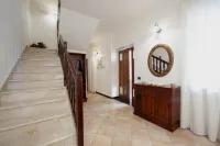 THE ARCH AMONG PATHS between Amalfi, Sorrento, Positano and Pompeii