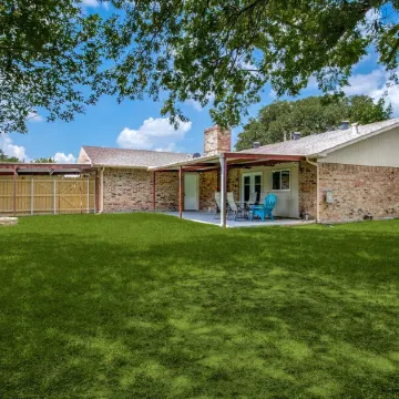FRESHLY renovated home. Carrollton, DFW