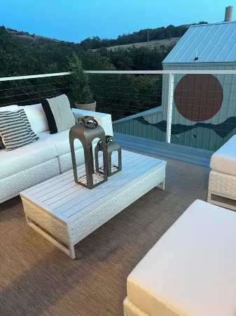 Align-Spa Wellness Oasis,Hot Tub, Sauna, King Bed, WIFI, Downtown Medicine Park