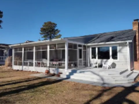 RivahMojo on Mill Creek-just off RappahannockRiver โรงแรมในMiddlesex County