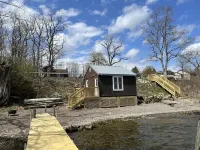 Log Home Leisure Hotels in Varick