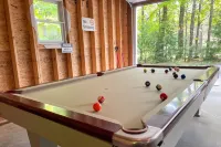 Historic Schoolhouse Minutes From Jay Peak