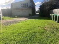 Fine coastal living in a sun-drenched retreat. Pet friendly!