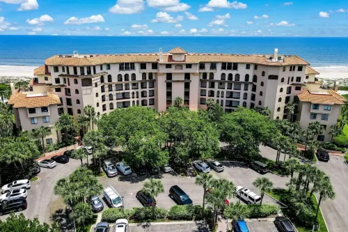 RARE Direct Oceanfront Condo with TWO private balconies within OMNI resort