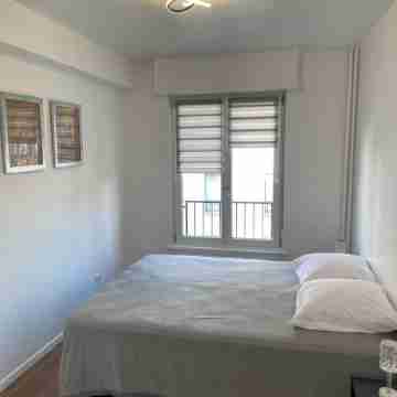 90m2 Hyper Centre Rooms