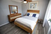 The Shores Beach Cottage - a Short Walk from the Sand - Daytona Beach Shores
