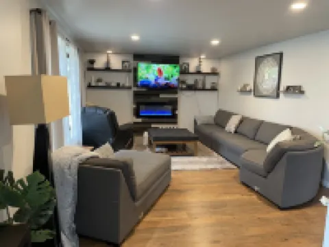 Central located. Seconds from the highway to get to kohler, and Elkhart lake