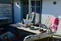 Strandhaus-Fehmarn, sun deck, living by the sea, beach and garden