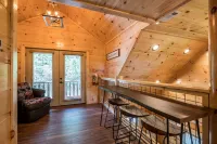Luxury Mountain Escape: Hot Tub, Pool Table, Pool,  Mountain Views - Near Town - Tiny Houses