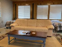 Lake & mountain views! Covered Boat Port w/Power, Pets Welcome