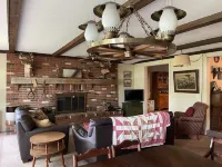 Up north retreat in the heart of Indian River! Available all seasons