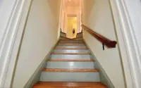 Luxury on the river, steps to downtown &boat ramp!