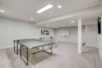 30 acre park in your back yard! Hotels in Westfield