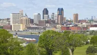Pet Friendly, 800 Mbps Wi-Fi, Close to dt St. Paul