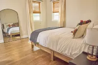 Charming 3 bdrm, 2 bath Brick Bungalow with private yard in Rapid City, SD