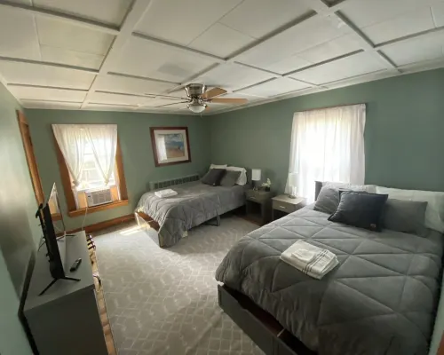 Minutes to Colby Hotels in Waterville